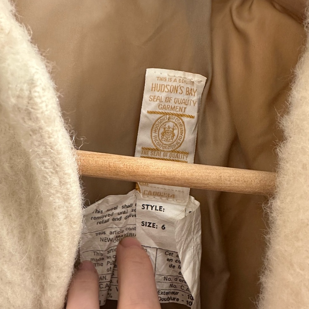 Hudson's Bay Point Blanket Coat - See Label Detail - FITS LIKE XS - Picture 3 of 5